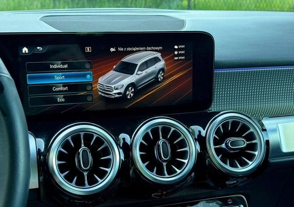 Mercedes-Benz GLB cena 99900 przebieg: 19000, rok produkcji 2021 z Szczytno małe 352